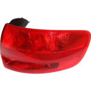 Tail Light 8P4945096H halogen right side for 2006-2007 Audi A3 & A3 Quattro