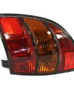 New Tail Light halogen right side for 03-08 Pontiac Vibe Base & 03-06 Vibe GT